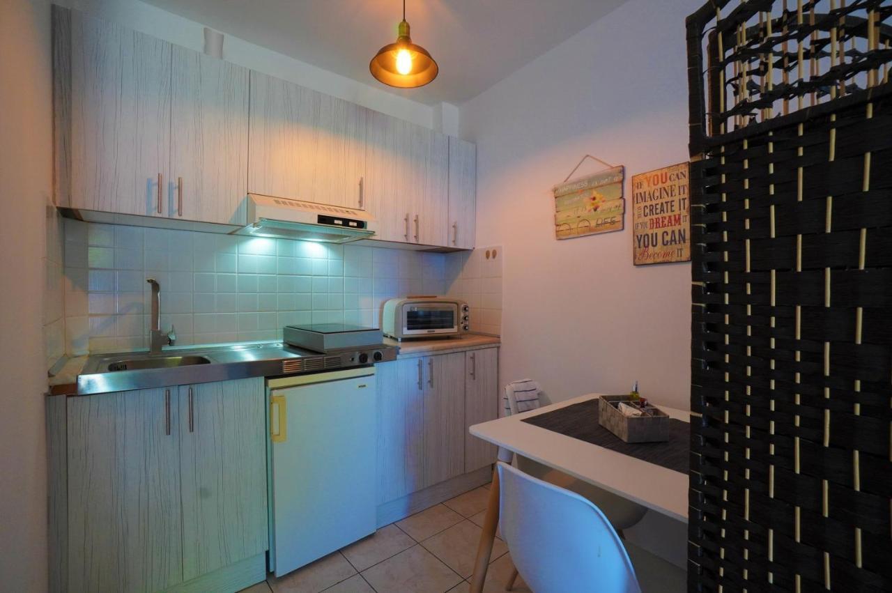 Mandy Seafront Apartments Zakynthos Exterior photo